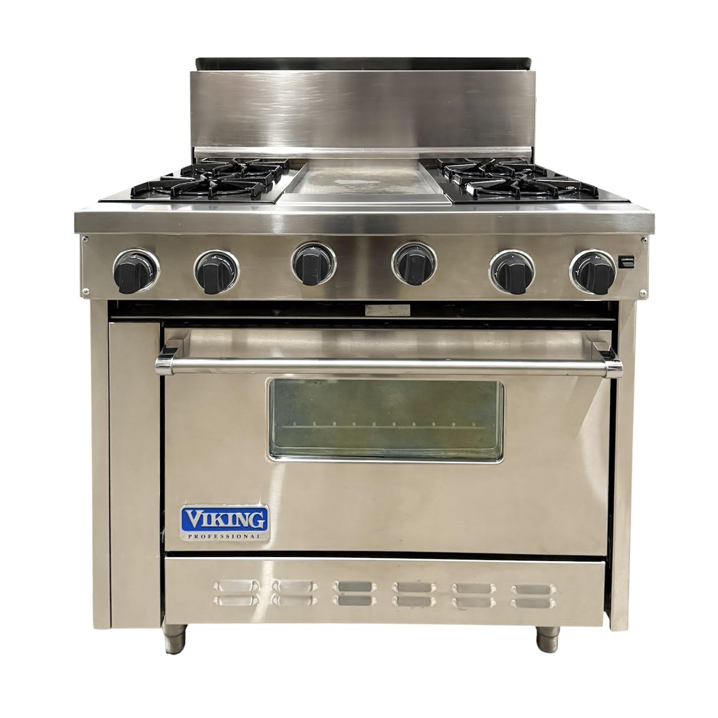 Used: Viking Professional Series VGRC3654GDSS 36 Inch Pro-Style Commercial-Depth Gas Range with 4 Open Burners - 12 Inch Steel Griddle/Simmer Plate, 5.2 cu. ft. ProFlow Convection Oven Stainless Steel