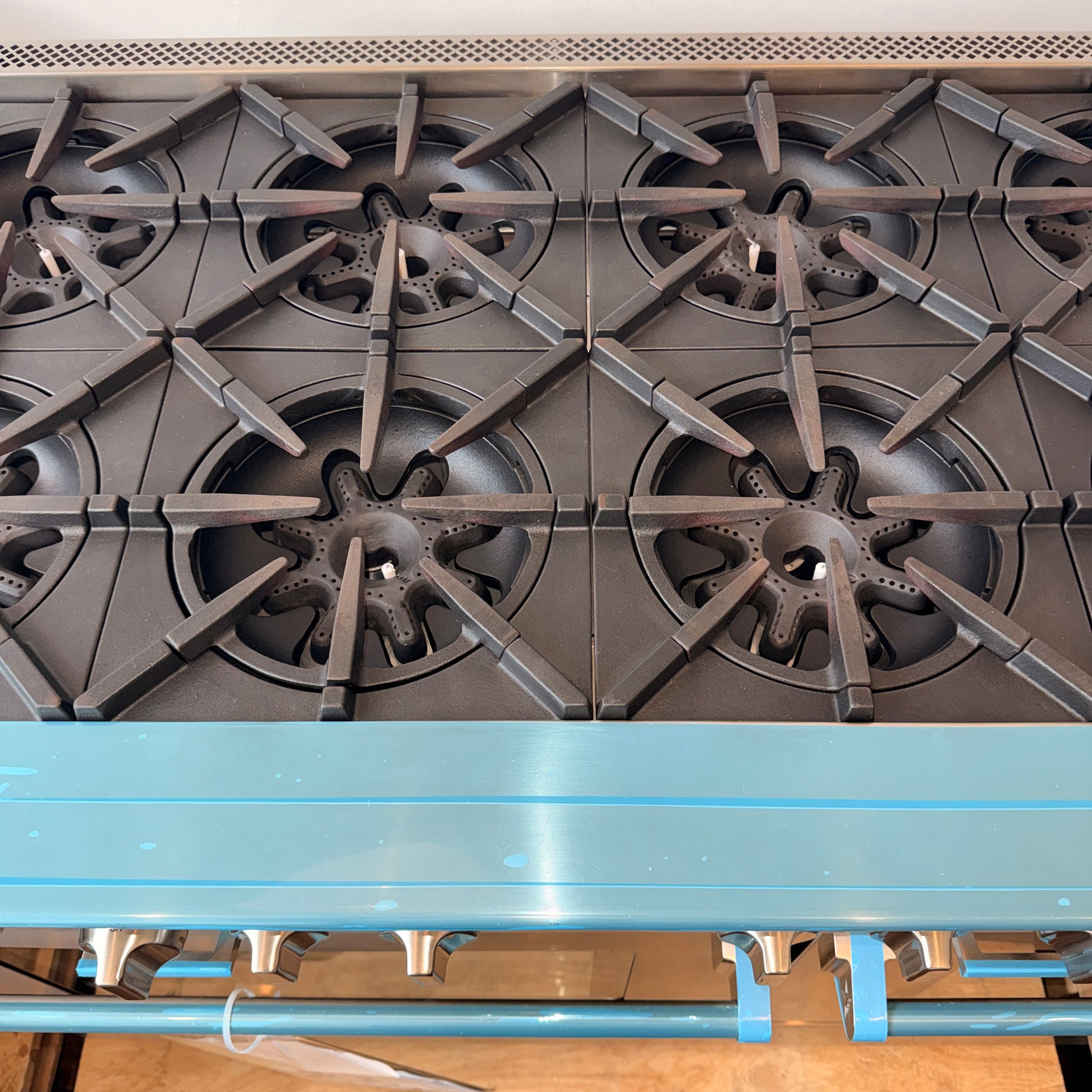 Refurbished: BlueStar BSP488B 48” Professional Gas Range 8 Burner Platinum Series