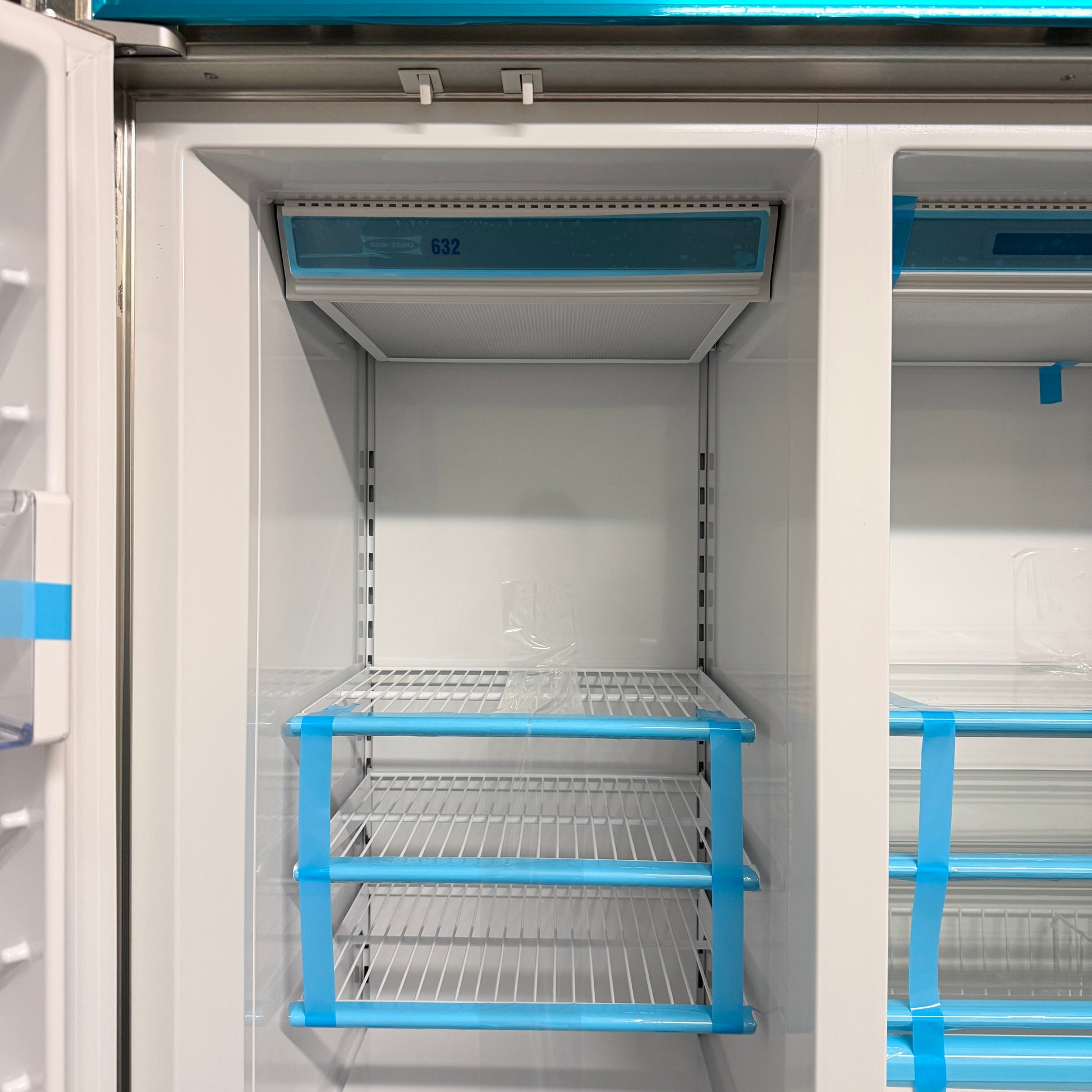 Refurbished: 632/0 48” Side By Side Refrigerator Panel Ready