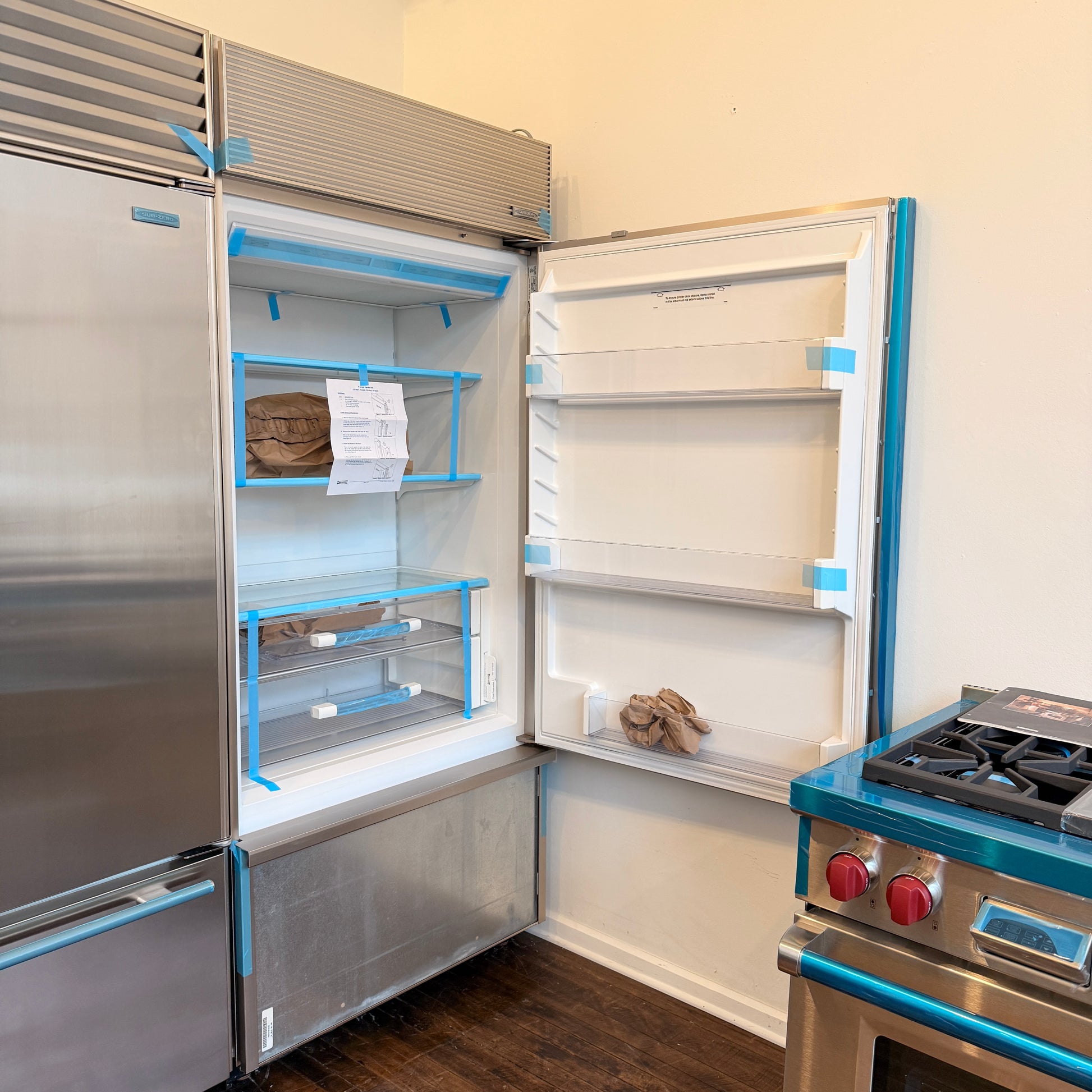Refurbished: Sub-Zero Bi-36U/0 36” Bottom Freezer Refrigerator Panel Ready