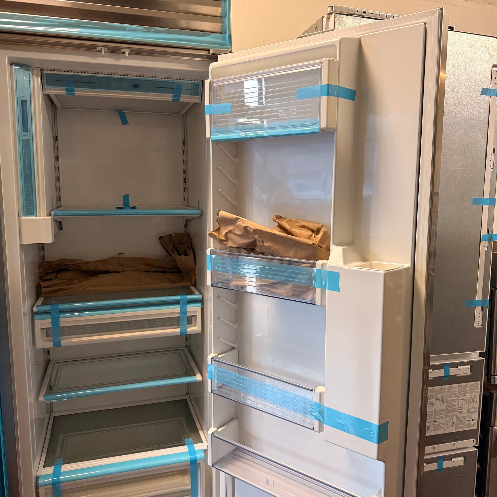 Refurbished: Sub-Zero 685/S 42” Side By Side Refrigerator Water/ Ice Dispenser Stainless Steel