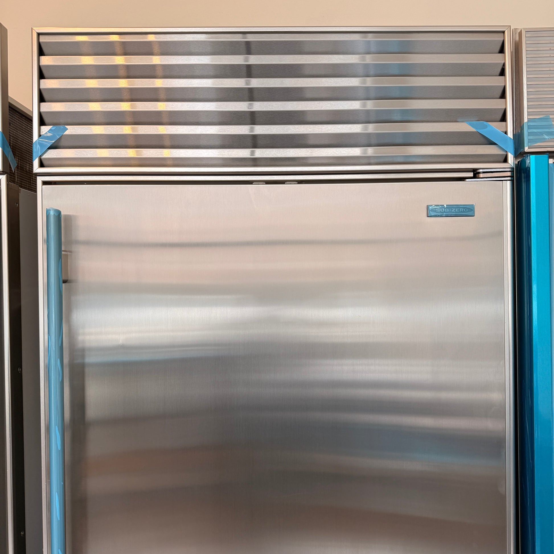 Refurbished: Sub-Zero 620/S 36” Bottom Freezer Refrigerator Stainless Steel