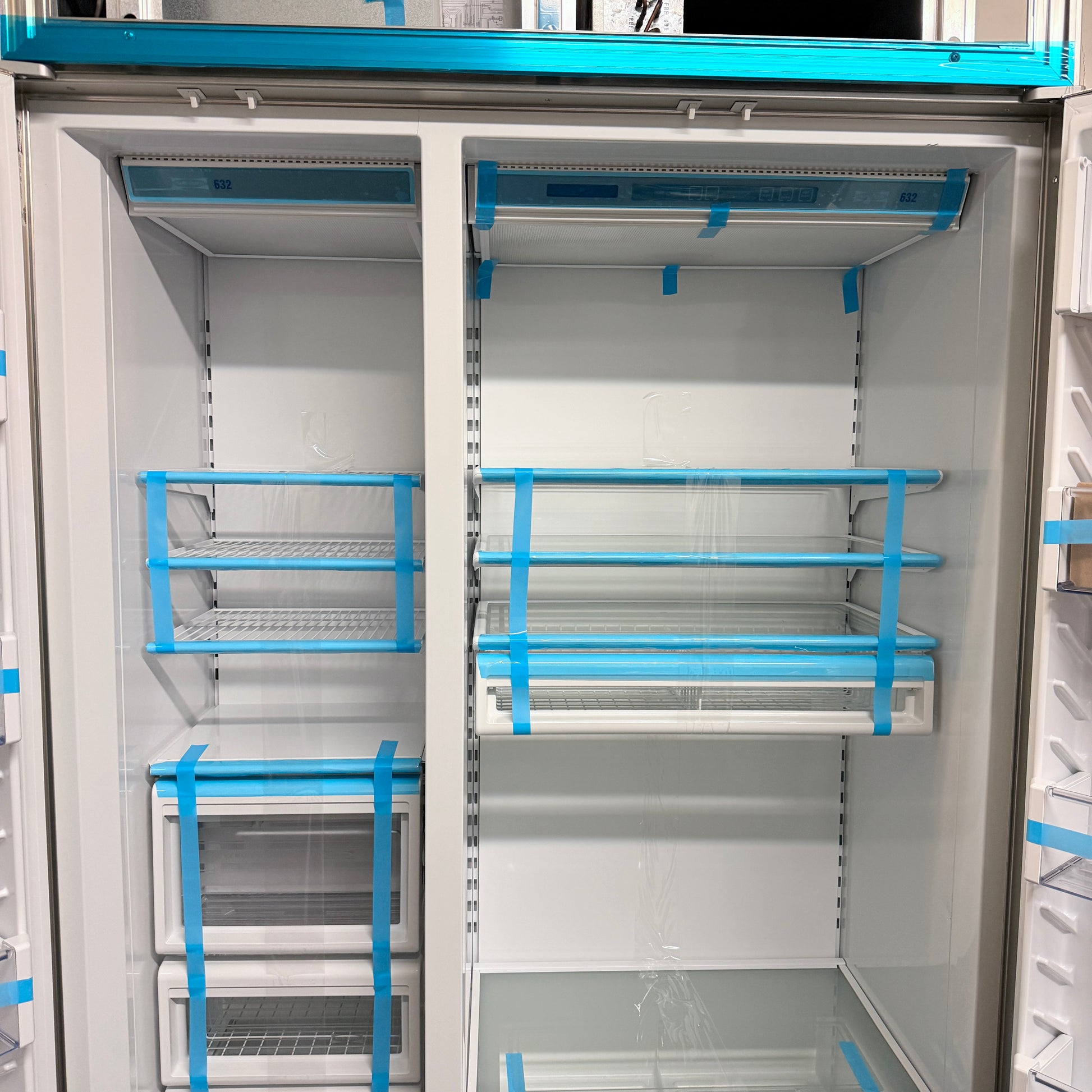 Refurbished: 632/0 48” Side By Side Refrigerator Panel Ready