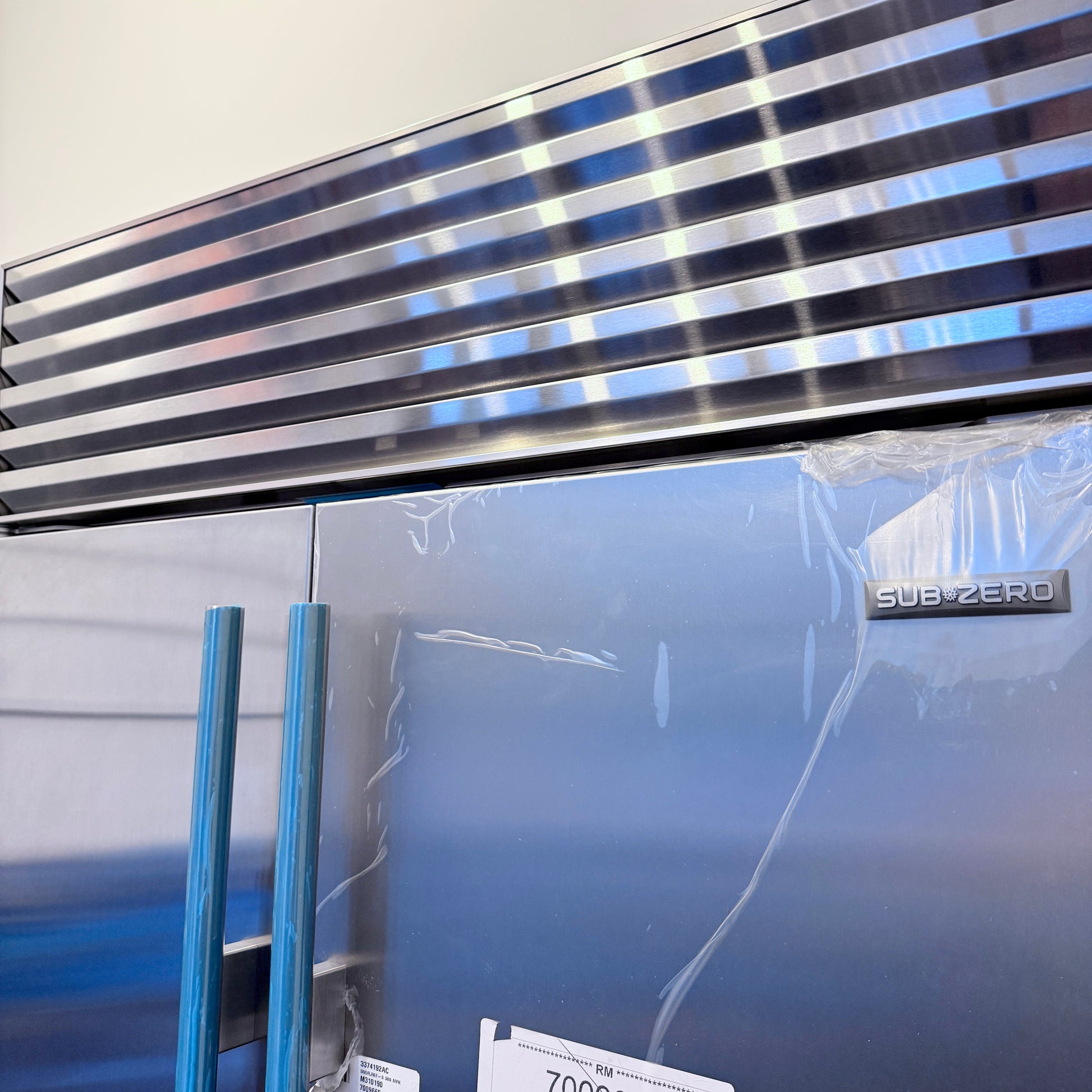 Refurbished: Sub-Zero BI-36S/S/TH Classic Side By Side Refrigerator Stainless Steel
