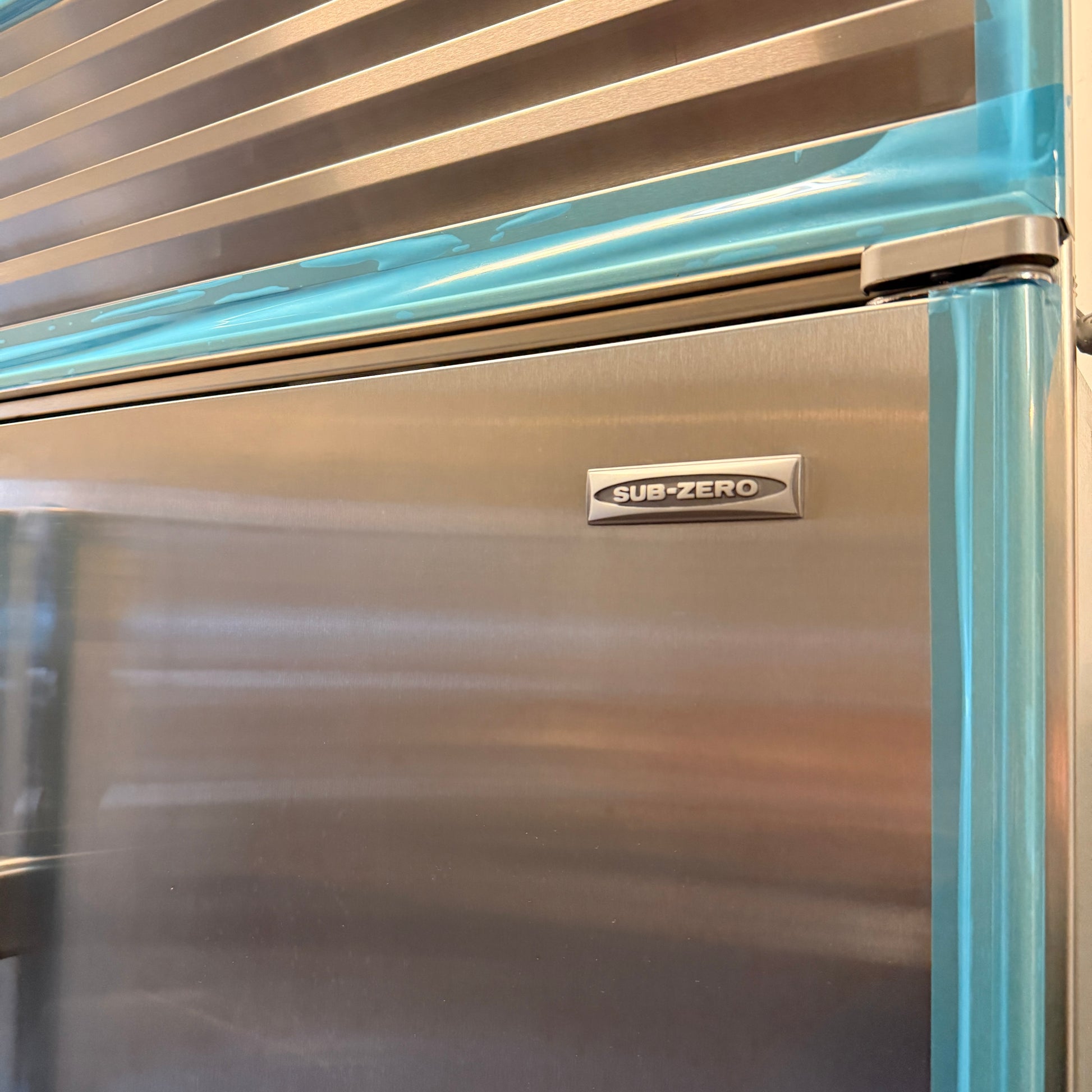 Refurbished: Sub-Zero 685/S 42” Side By Side Refrigerator Water/ Ice Dispenser Stainless Steel
