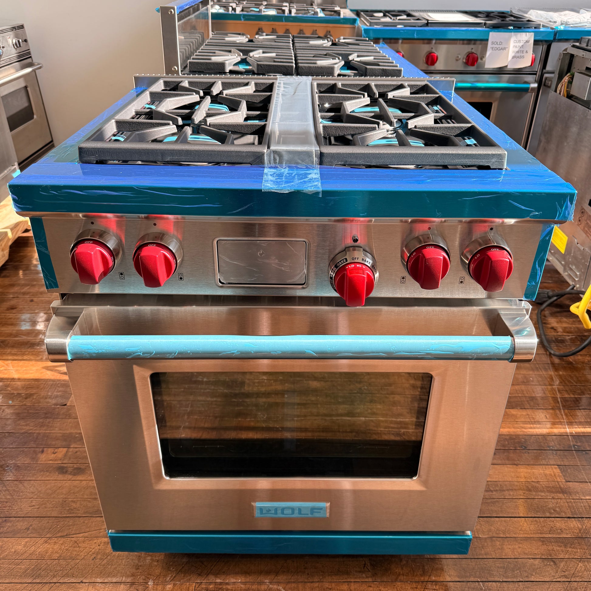 Wolf DF30450/S/P 30” Dual Fuel Range