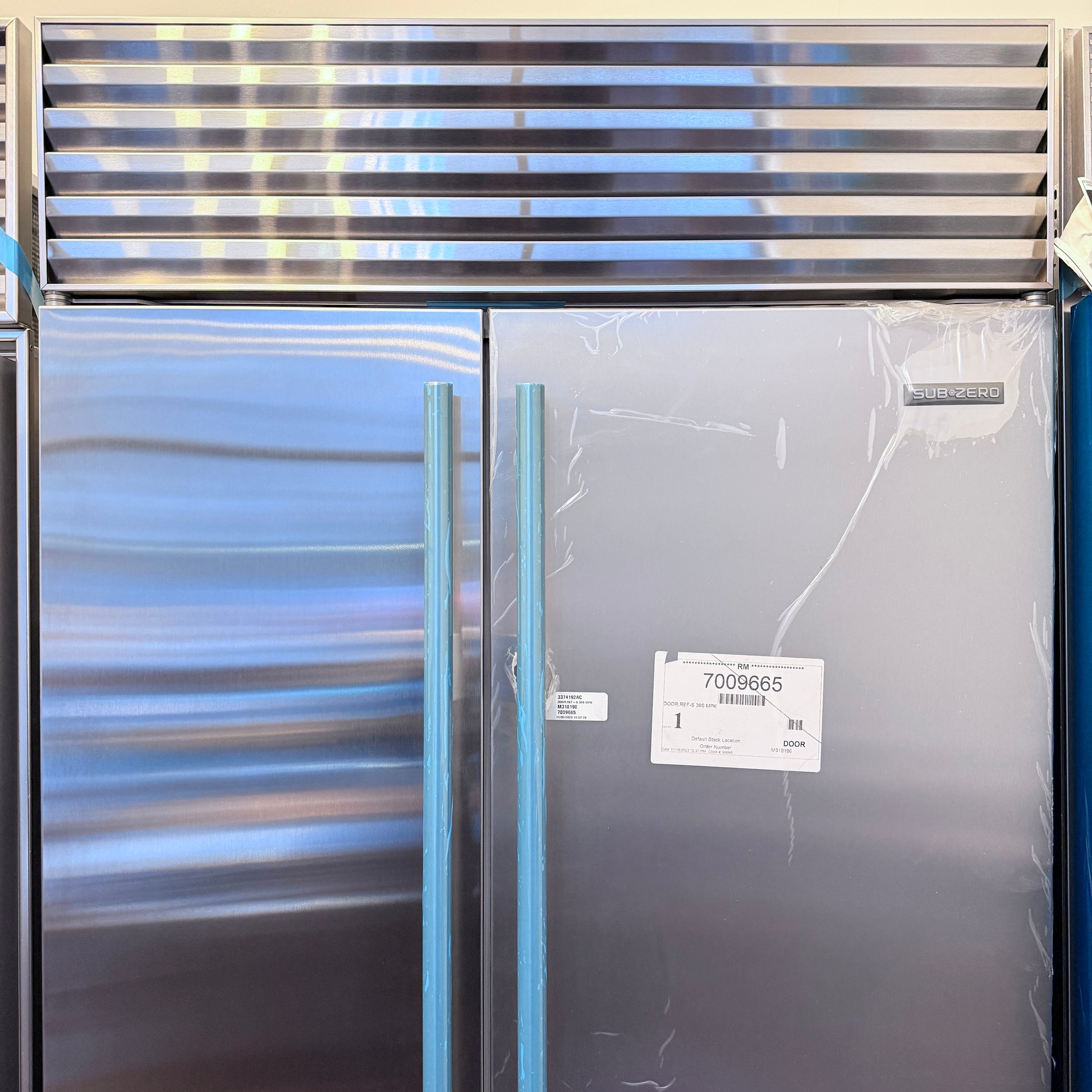Refurbished: Sub-Zero BI-36S/S/TH Classic Side By Side Refrigerator Stainless Steel