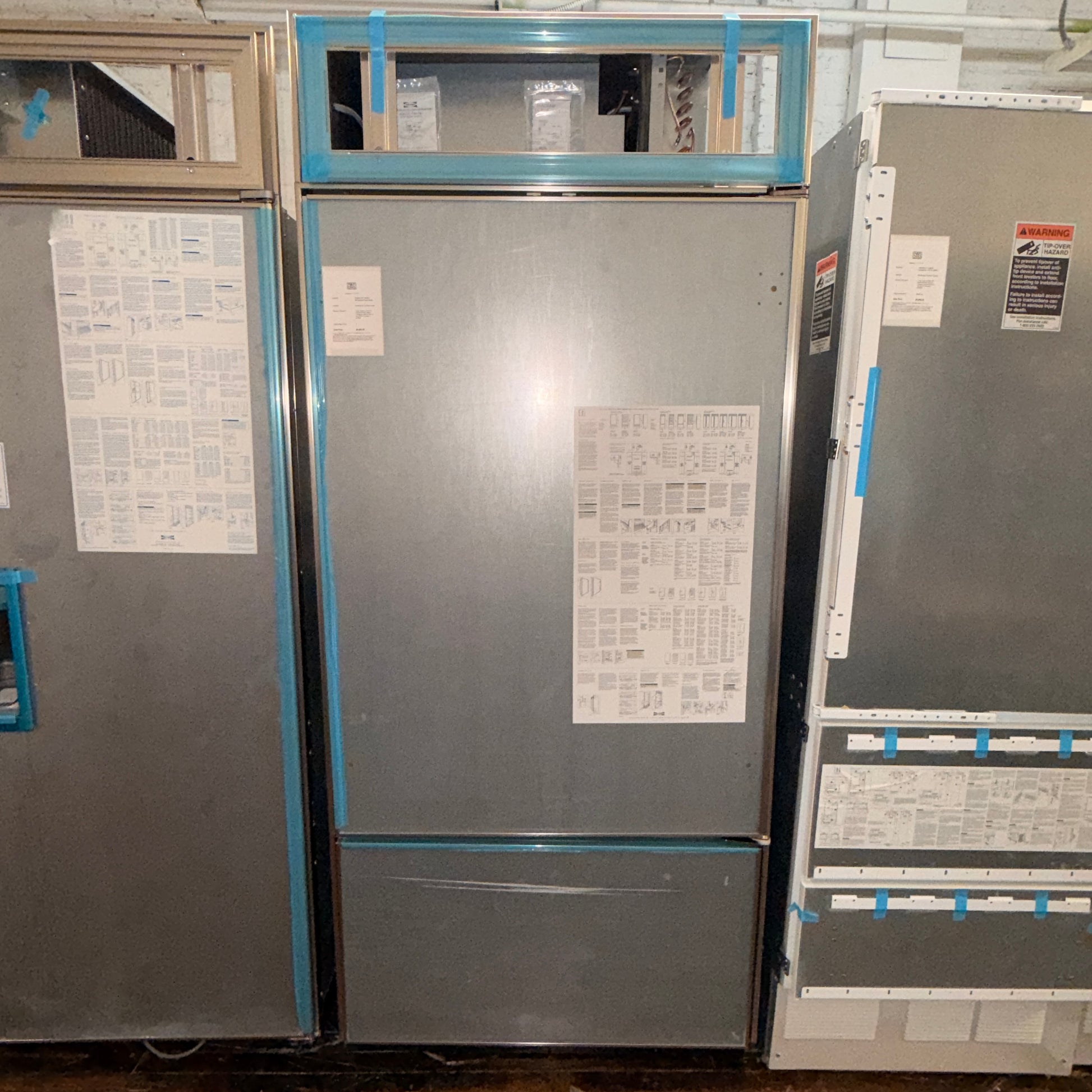 Refurbished: Sub-Zero 650/O 36” Panel Ready Built-In Bottom Freezer Refrigerator